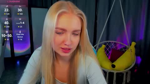 Snapshot of tessahamilton chatting on 02-03-26, 12:54 TessaHamilton online show from 02-03-26, 12:54