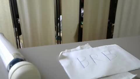 Snapshot of testechat chatting on 11-30-25, 07:18 Test the Chat online show from 11-30-25, 07:18