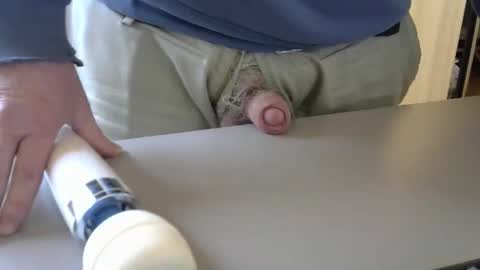 Snapshot of testechat chatting on 02-23-26, 09:01 Test the Chat online show from 02-23-26, 09:01