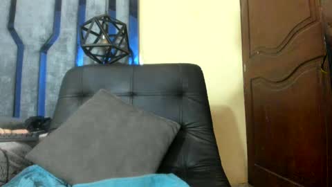 leila lopez online show from 01-21-25, 12:50