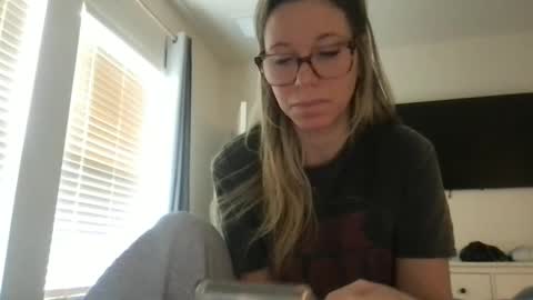 Daphne Summers online show from 12-14-25, 06:34