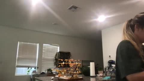 Snapshot of texas_blonde chatting on 03-12-26, 01:28 Daphne Summers online show from 03-12-26, 01:28