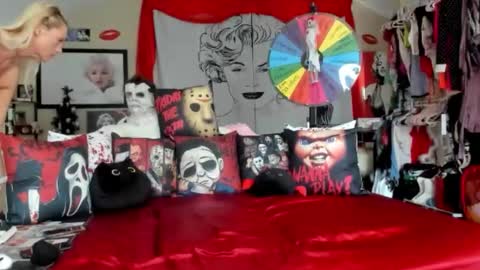 Snapshot of texaspeach69 chatting on 10-26-25, 07:53 peachy online show from 10-26-25, 07:53