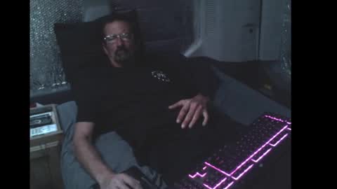 texaswildman78 online show from 01-01-25, 07:41