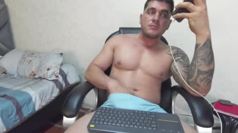 Snapshot of teylor_creed chatting on 12-31-24, 12:00 teylor creed online show from 12-31-24, 12:00