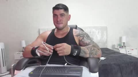 Snapshot of teylor_creed chatting on 03-08-25, 07:09 teylor creed online show from 03-08-25, 07:09