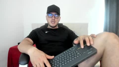 Snapshot of teylor_creed chatting on 09-17-25, 07:04 teylor creed online show from 09-17-25, 07:04