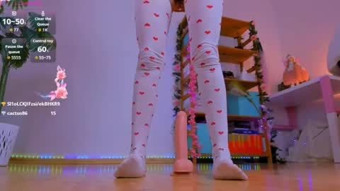 Teylor Fly online show from 04-10-26, 08:30