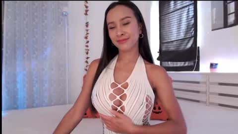 Ana online show from 10-13-25, 03:06