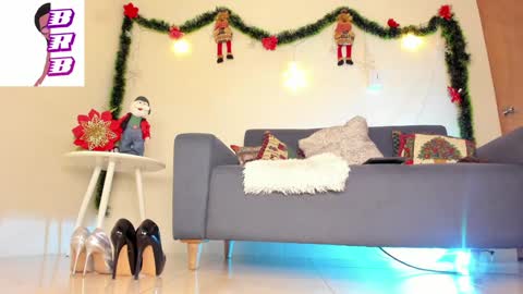 Thais online show from 12-16-24, 03:32
