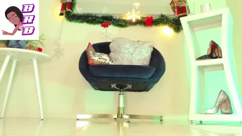 Thais online show from 12-26-24, 03:31