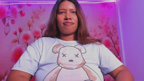 Andreina online show from 11-22-25, 04:44