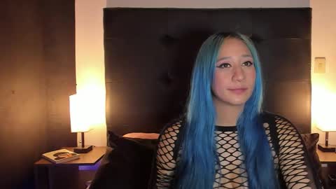 Thamy online show from 10-31-25, 05:30