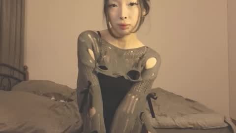 Snapshot of thanos_world1321002 chatting on 10-19-25, 05:46 thanos_world1321002 online show from 10-19-25, 05:46