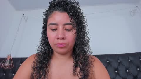 thara webstter online show from 12-17-24, 03:17