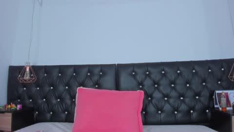 thara webstter online show from 12-24-24, 11:49