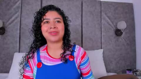 Snapshot of thara_webstter chatting on 02-07-26, 11:25 thara webstter online show from 02-07-26, 11:25