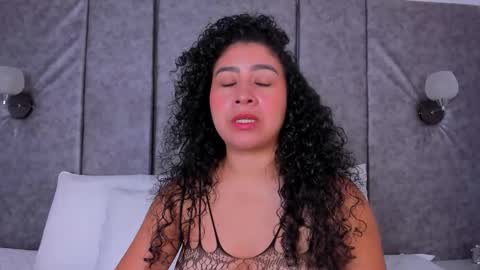 Snapshot of thara_webstter chatting on 03-06-26, 11:39 thara webstter online show from 03-06-26, 11:39