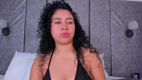 Snapshot of thara_webstter chatting on 03-09-26, 11:36 thara webstter online show from 03-09-26, 11:36