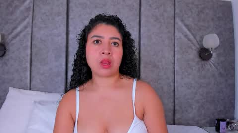 Snapshot of thara_webstter chatting on 03-21-26, 11:26 thara webstter online show from 03-21-26, 11:26