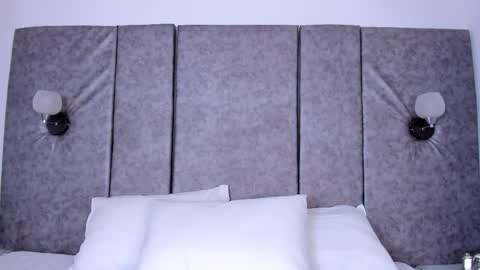 Snapshot of thara_webstter chatting on 04-14-26, 11:49 thara webstter online show from 04-14-26, 11:49