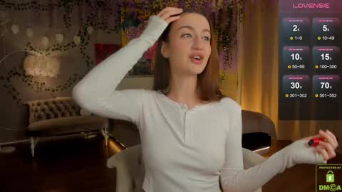 Snapshot of that_eva chatting on 11-13-25, 06:12 Your Eva online show from 11-13-25, 06:12