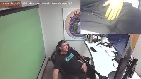 Snapshot of thaterkman chatting on 10-27-25, 02:21 thaterkman online show from 10-27-25, 02:21