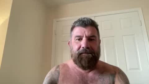 ThatGuyBearded online show from 02-01-25, 04:44