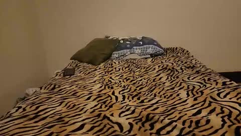 Snapshot of thatman1997655 chatting on 03-20-26, 03:22 thatman1997655 online show from 03-20-26, 03:22