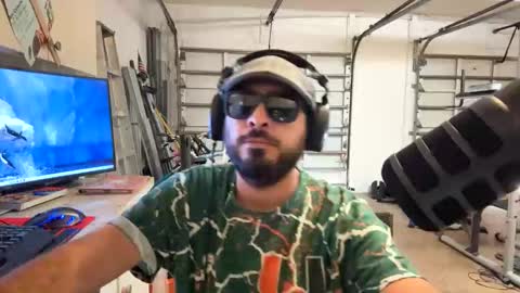 thatmiaguy online show from 10-07-25, 03:20