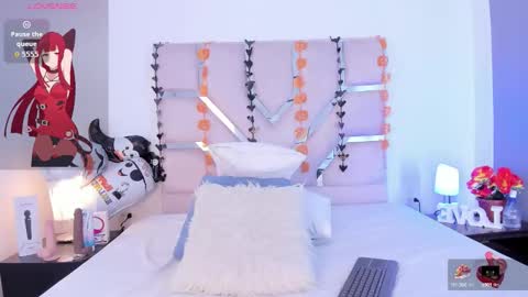 Thayler  online show from 10-19-25, 11:22