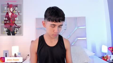 Thayler  online show from 12-04-25, 11:19