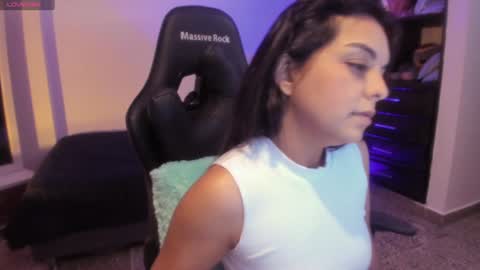 Snapshot of thays_mawakye01 chatting on 01-14-25, 08:26 Paola online show from 01-14-25, 08:26