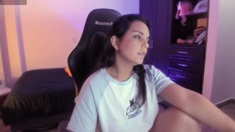 Snapshot of thays_mawakye01 chatting on 01-16-25, 06:59 Paola online show from 01-16-25, 06:59