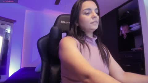 Snapshot of thays_mawakye01 chatting on 03-03-25, 09:26 Paola online show from 03-03-25, 09:26