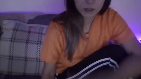 Snapshot of the_borderlands chatting on 11-25-25, 09:53 the crazy travellers online show from 11-25-25, 09:53