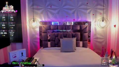 Snapshot of the_cat_girl_ chatting on 12-23-24, 06:48 i am Cat online show from 12-23-24, 06:48