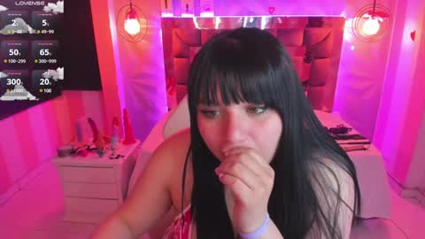 Snapshot of the_cat_girl_ chatting on 02-04-25, 12:51 i am Cat online show from 02-04-25, 12:51