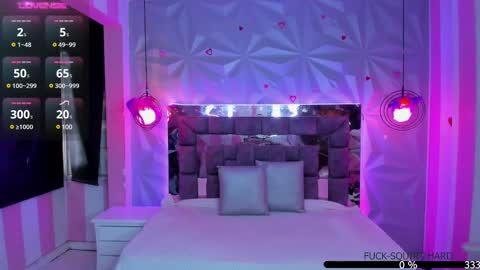 Snapshot of the_cat_girl_ chatting on 02-27-25, 08:09 i am Cat online show from 02-27-25, 08:09