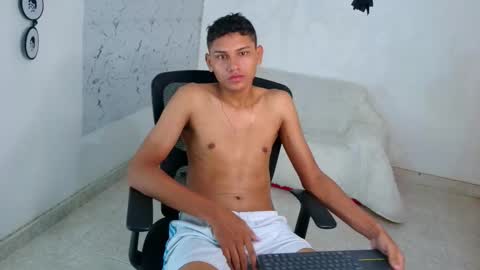 Sean OPry   online show from 10-21-25, 03:13