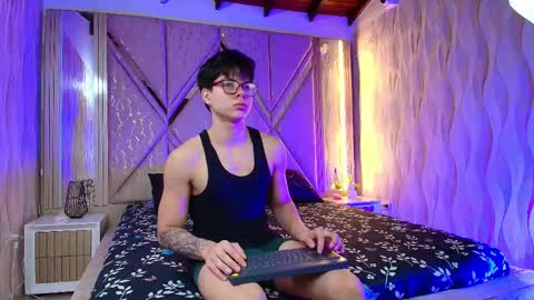 Ithan and Leo online show from 09-15-25, 07:08