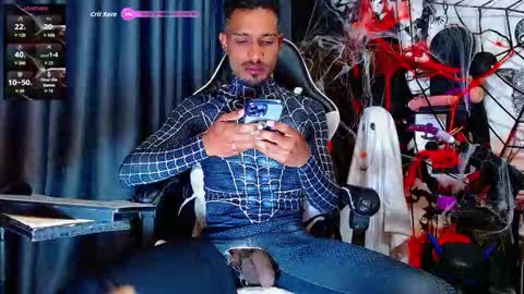 the dog lian online show from 10-29-25, 12:18