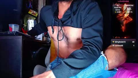 Snapshot of the_dog_lian chatting on 02-03-26, 02:53 the dog lian online show from 02-03-26, 02:53