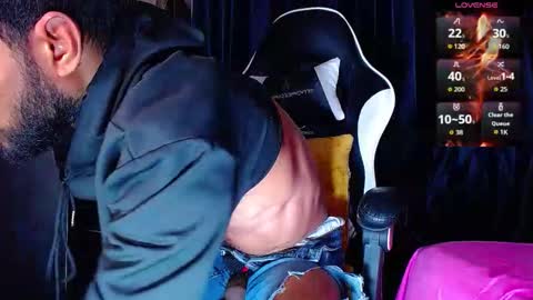 Snapshot of the_dog_lian chatting on 02-03-26, 11:48 the dog lian online show from 02-03-26, 11:48