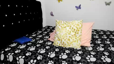 Snapshot of the_fantasy_ chatting on 10-30-25, 09:48 the_fantasy_ online show from 10-30-25, 09:48