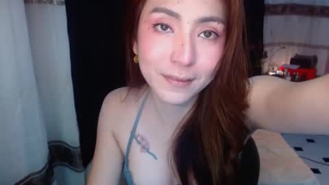 Snapshot of the_girl_nxt_door chatting on 01-15-25, 05:08 samm online show from 01-15-25, 05:08