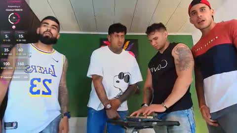 SCOTT  THEO  KAMERON  GENDERSON online show from 12-01-25, 10:04