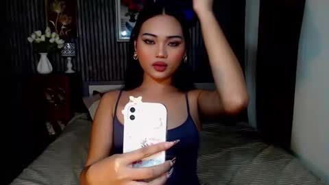 Snapshot of the_hottestlisa chatting on 01-12-26, 07:46 IG Lisa Avery Monroe online show from 01-12-26, 07:46