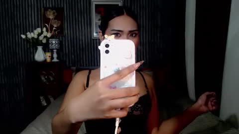 Snapshot of the_hottestlisa chatting on 01-17-26, 09:29 IG Lisa Avery Monroe online show from 01-17-26, 09:29