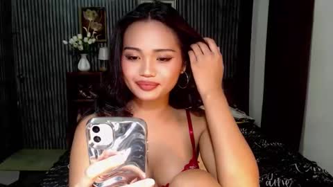 Snapshot of the_hottestlisa chatting on 03-12-26, 08:53 IG Lisa Avery Monroe online show from 03-12-26, 08:53